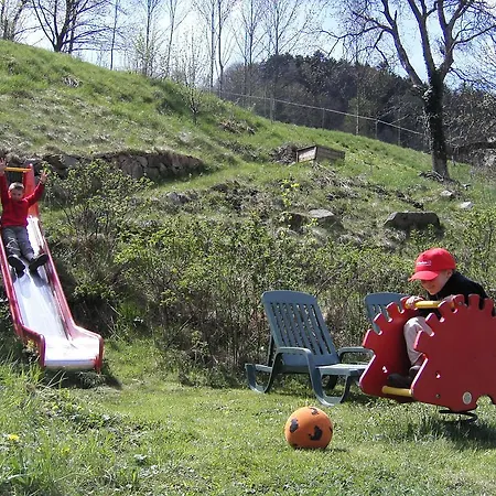 Logis - Restaurant Aux Bruyeres 3*