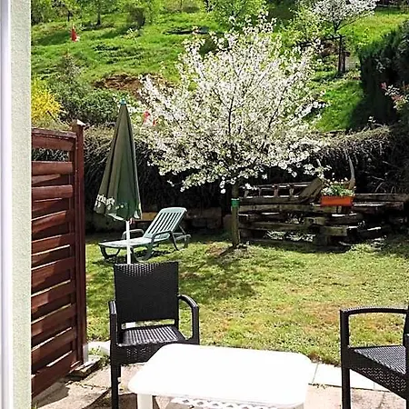 Logis - Restaurant Aux Bruyères 3*