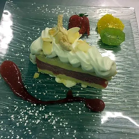 Logis - Restaurant Aux Bruyères Hotel 3*