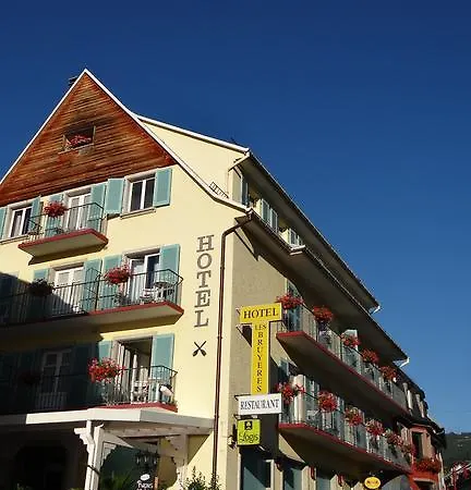 Logis - Restaurant Aux Bruyeres 3*