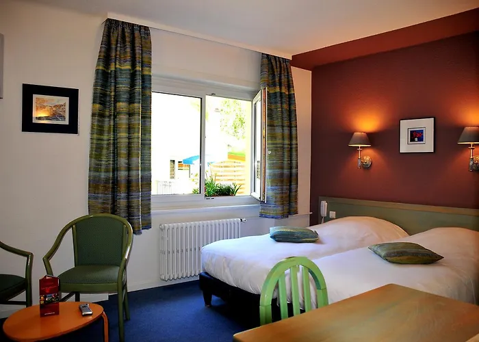 Hotel Logis - Restaurant Aux Bruyeres